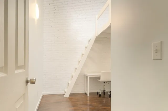 $7,700 | 101 Court Street, Unit 2, Binghamton, NY 13901