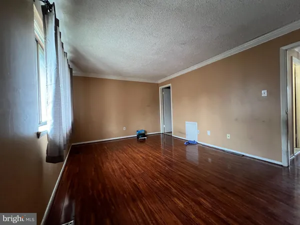 $2,400 | 5880 Whisper Way, Unit 1606, Elkridge, MD 21075