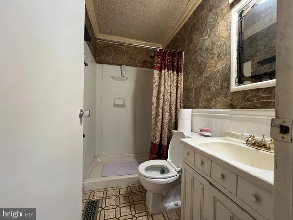 $2,400 | 5880 Whisper Way, Unit 1606, Elkridge, MD 21075