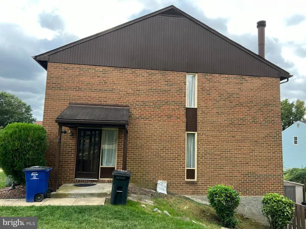 $2,500 | 5880 Whisper Way, Unit 1606, Elkridge, MD 21075