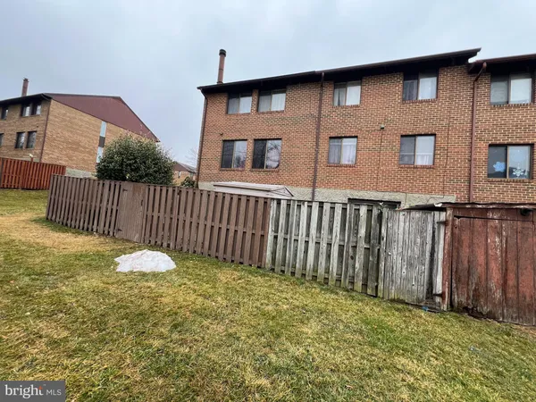 $2,500 | 5880 Whisper Way, Unit 1606, Elkridge, MD 21075