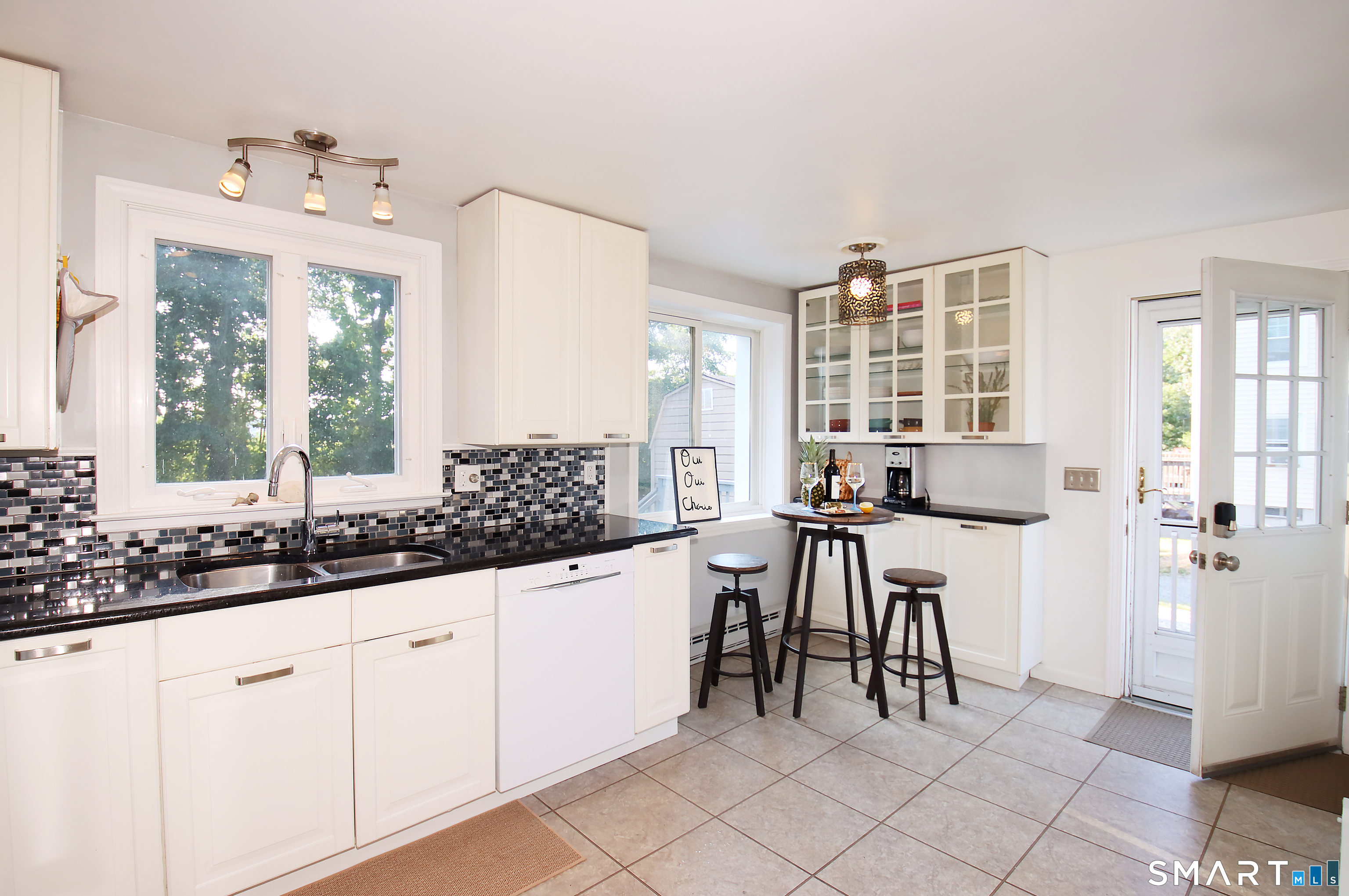 103 Old Salt Works Road Westbrook, CT 06498 - Photo 12 of 22 Gallery Image 12
