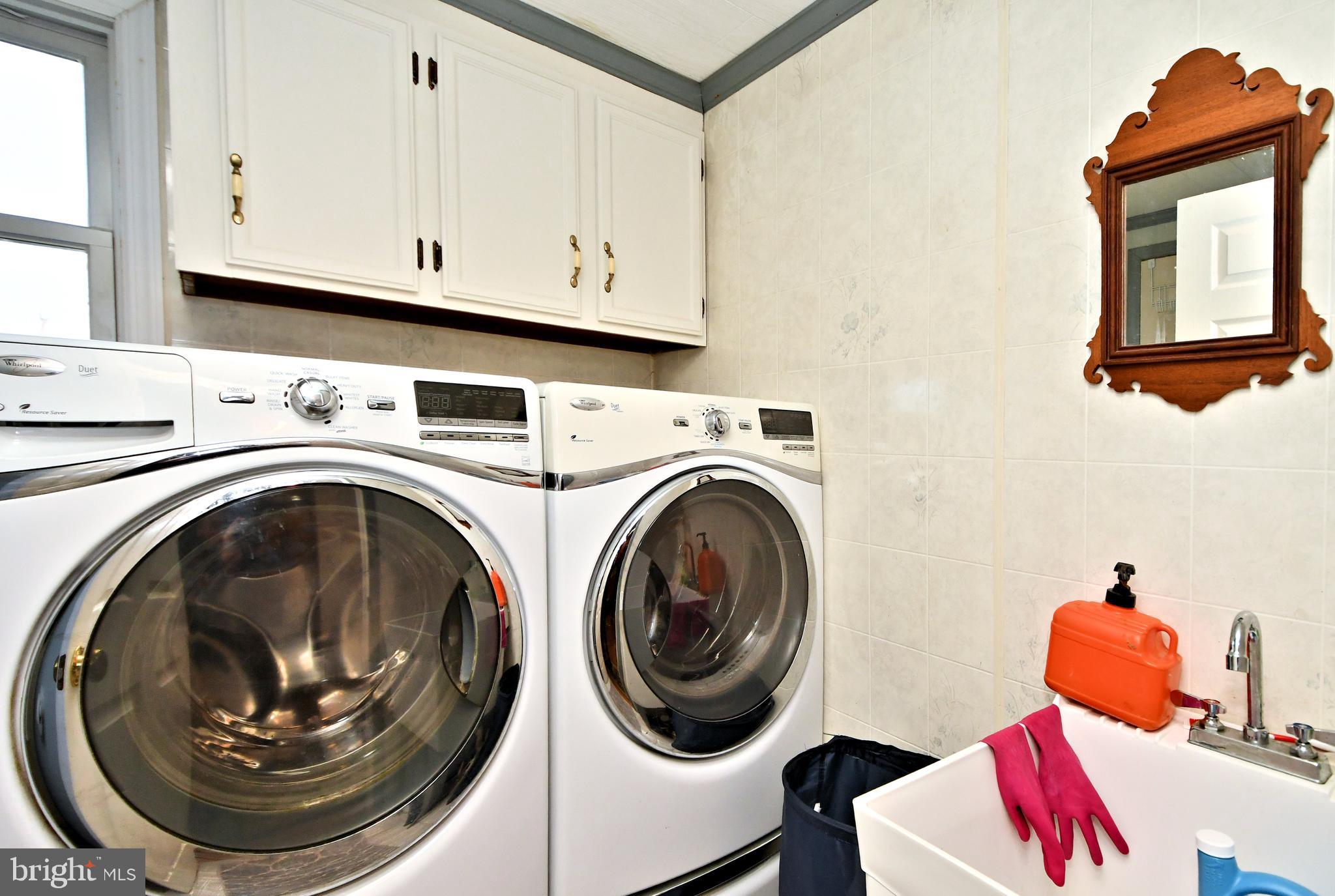 13 Schultz Road Green Lane, PA 18054 - Photo 80 of 110 Laundry Room