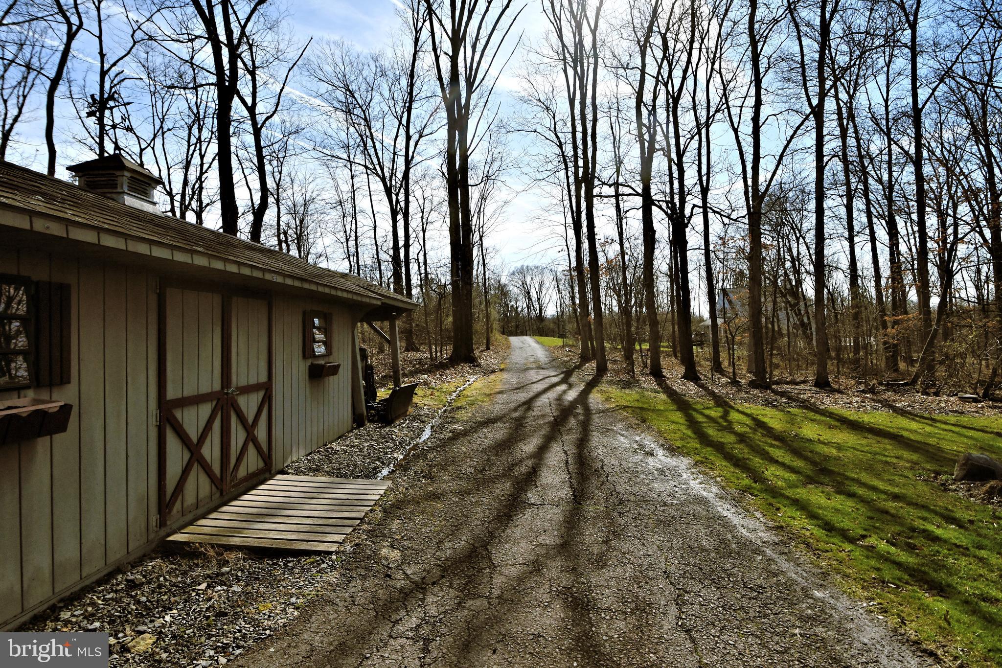 13 Schultz Road Green Lane, PA 18054 - Photo 9 of 110 Scenic Driveway