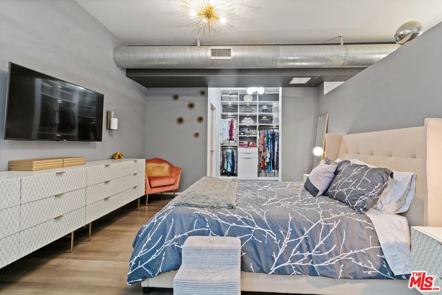 $735,000 | 1111 South Grand Avenue, Unit 716, Los Angeles, CA 90015