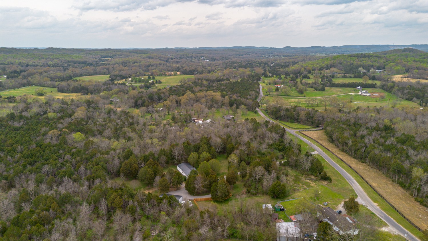 5178 Reynolds Road Columbia, TN 38401 - Photo 35 of 47 Gallery Image 35