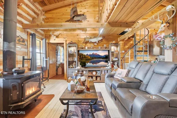 $1,874,000 | 365 Young Lane, Tazewell, TN 37879