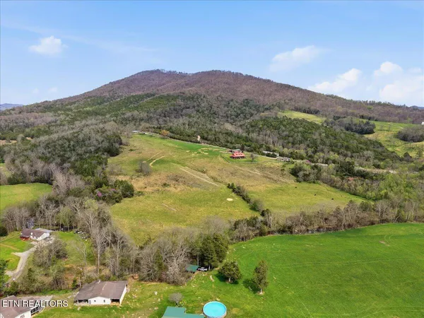 $1,874,000 | 365 Young Lane, Tazewell, TN 37879