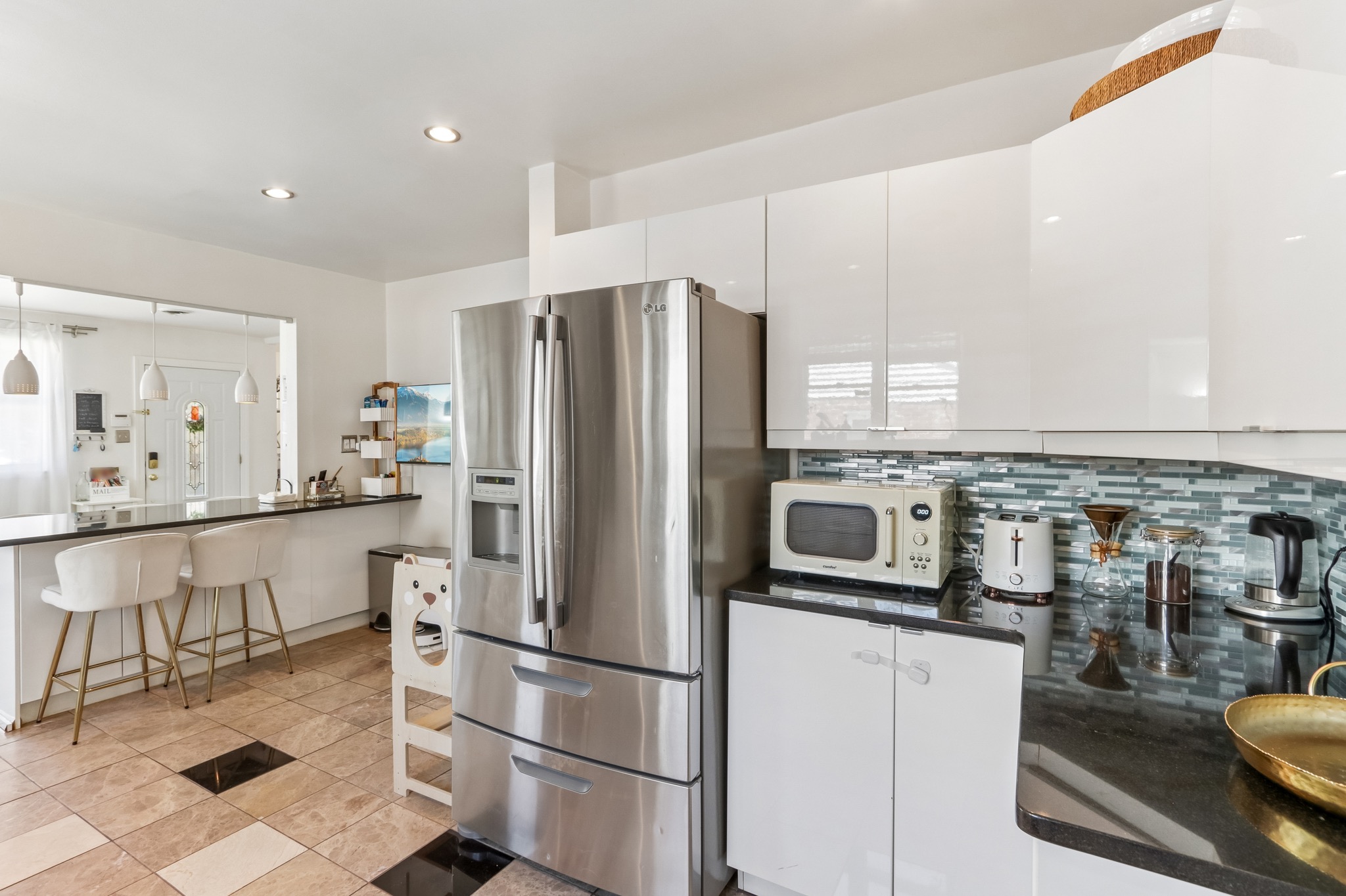 650 Hendrix Street Philadelphia, PA 19116 - Photo 18 of 53 Updated Kitchen