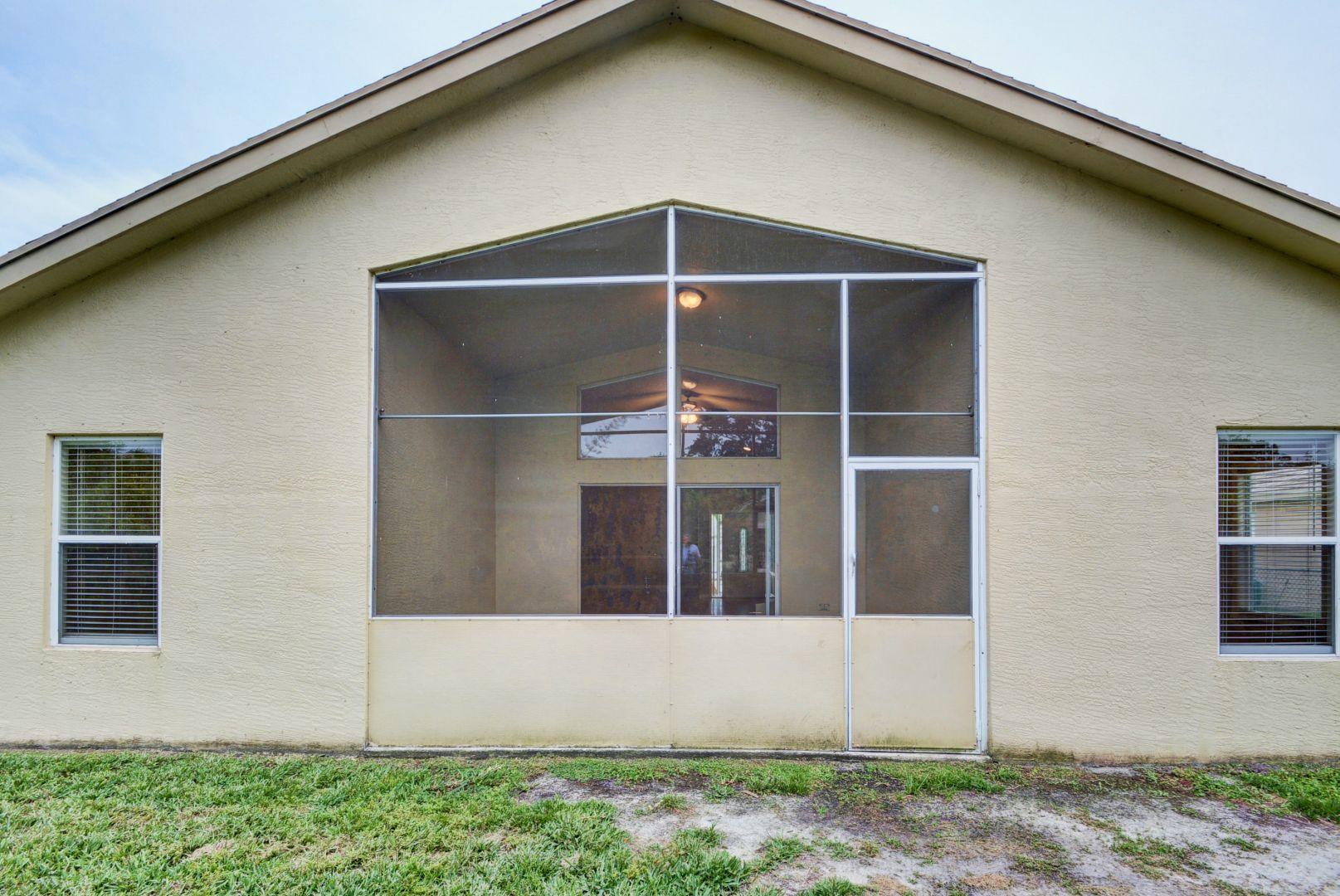 2595 Southwest Regency Road Stuart, FL 34997 - Photo 4 of 26 05_710_2624_5_6_7_8