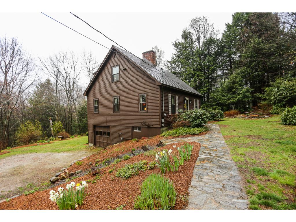 10 Pleasant Hill Road Deerfield, NH 03037 - Photo 2 of 35