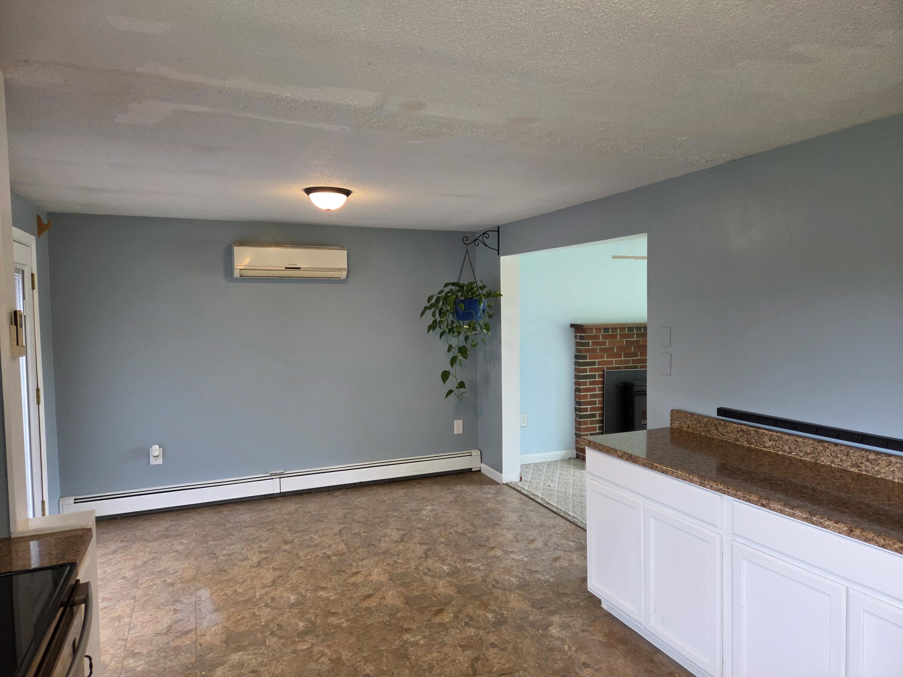 565 Old Lewiston Road Winthrop, ME 04364 - Photo 10 of 37 20260619_124641