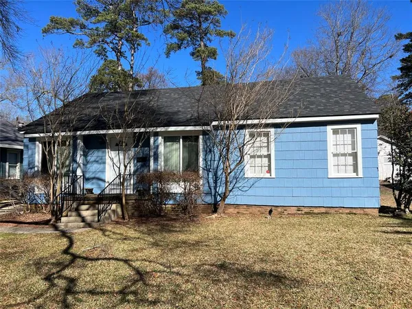 $1,400 | 642 Robinson Place, Shreveport, LA 71104
