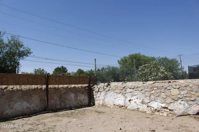 $209,000 | 201 Mulberry Avenue, Unit J, El Paso, TX 79932