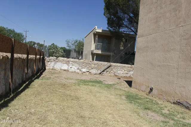 $209,000 | 201 Mulberry Avenue, Unit J, El Paso, TX 79932