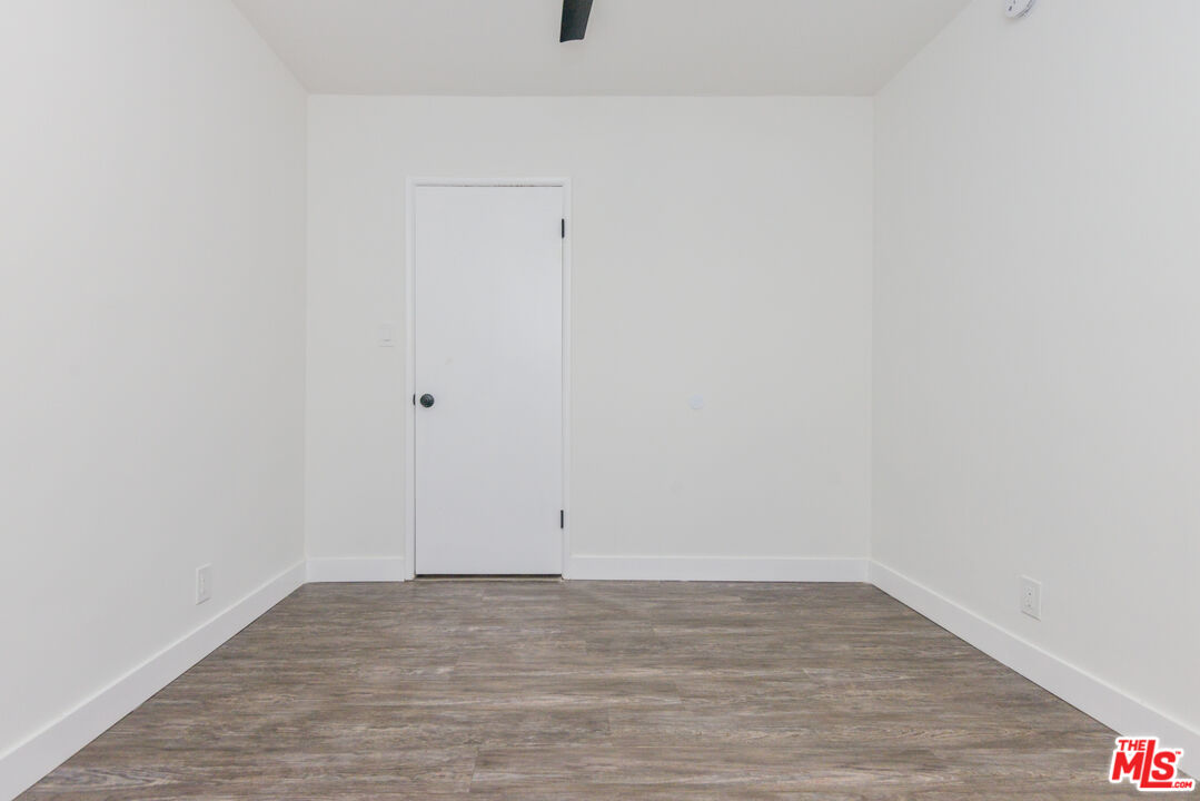 2107 Pullman Lane, Unit A Redondo Beach, CA 90278 - Photo 25 of 42 a view of an empty room