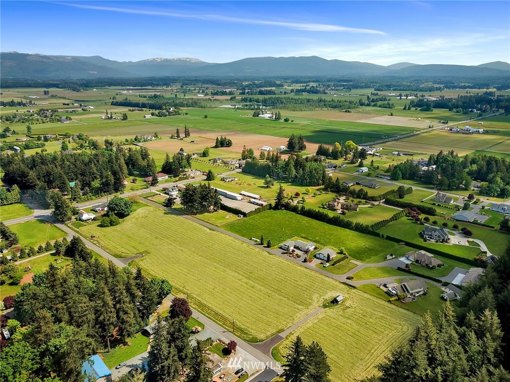 855 Van Dyk Road Lynden, WA 98264 - Photo 12 of 15