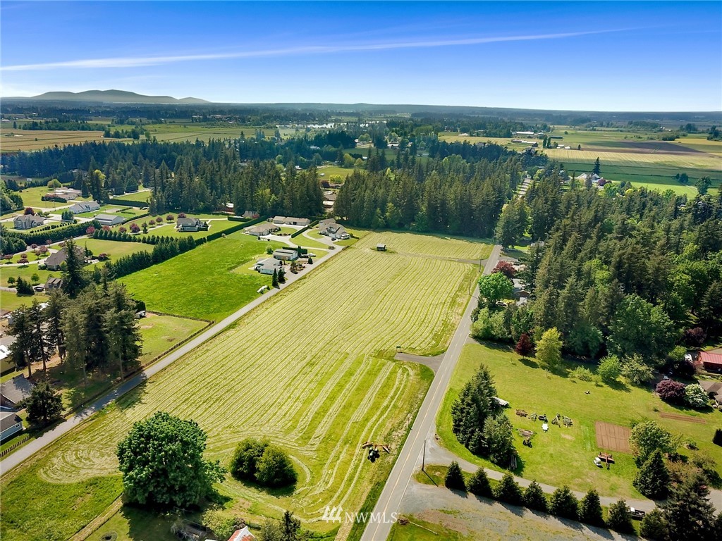 855 Van Dyk Road Lynden, WA 98264 - Photo 7 of 15