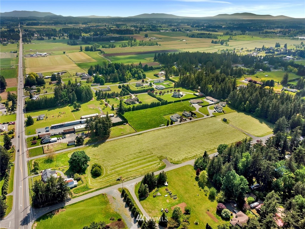 855 Van Dyk Road Lynden, WA 98264 - Photo 9 of 15