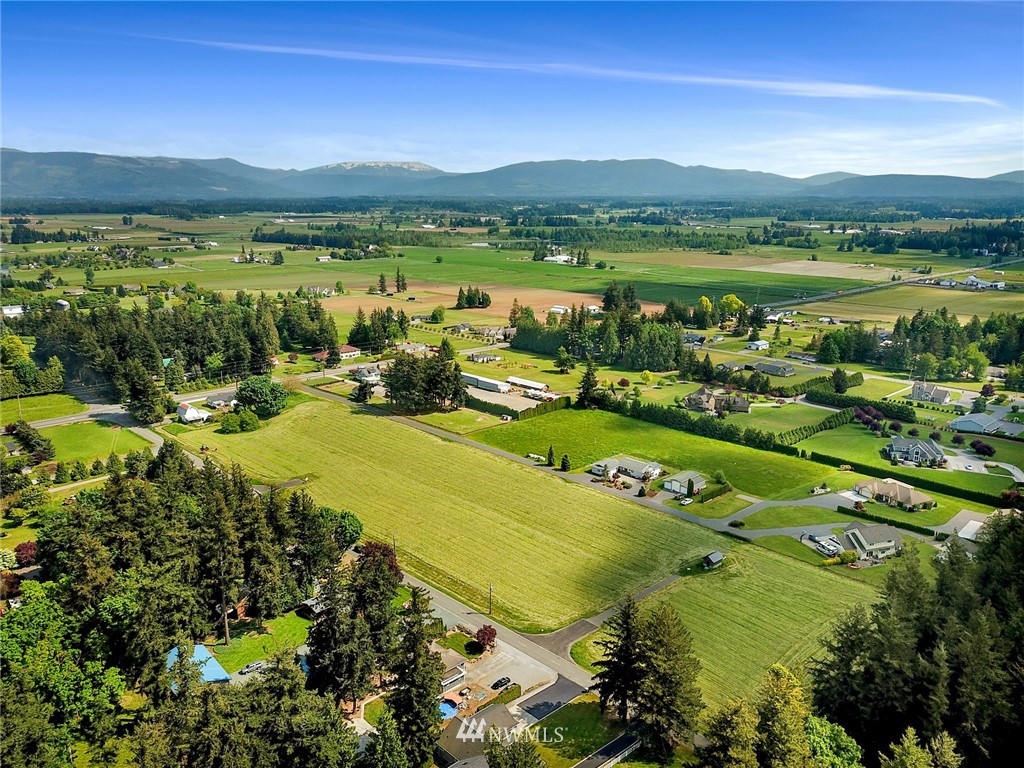 855 Van Dyk Road Lynden, WA 98264 - Photo 10 of 15