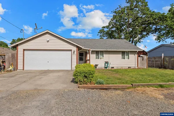 $399,900 | 7530 6th Street Southeast, Turner, OR 97392