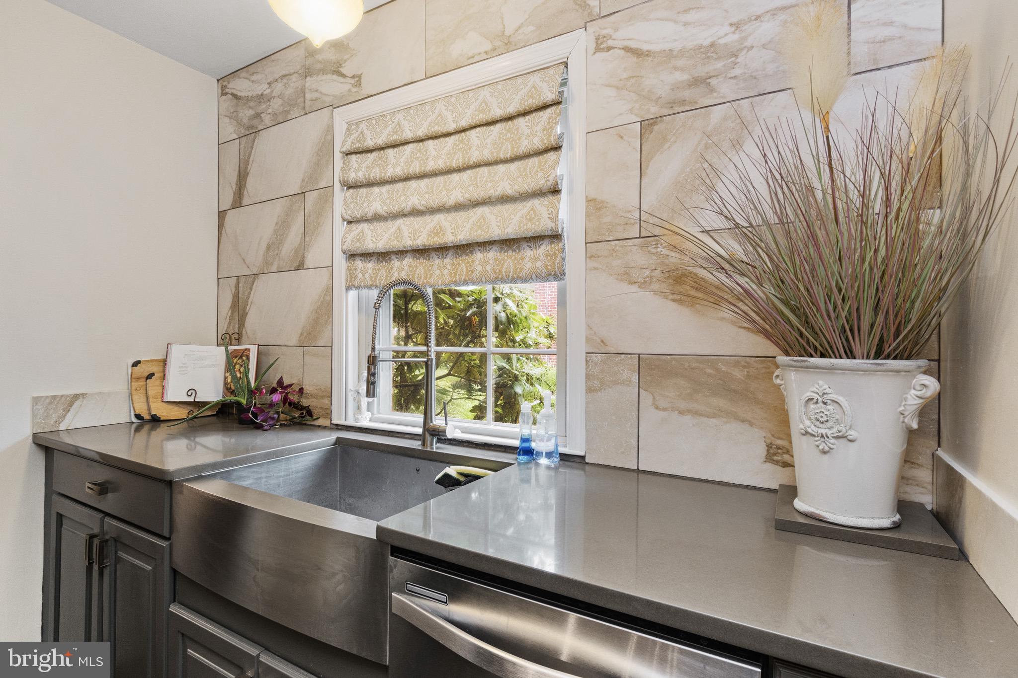 121 Lenape Road Cherry Hill, NJ 08002 - Photo 11 of 27 Gallery Image 11