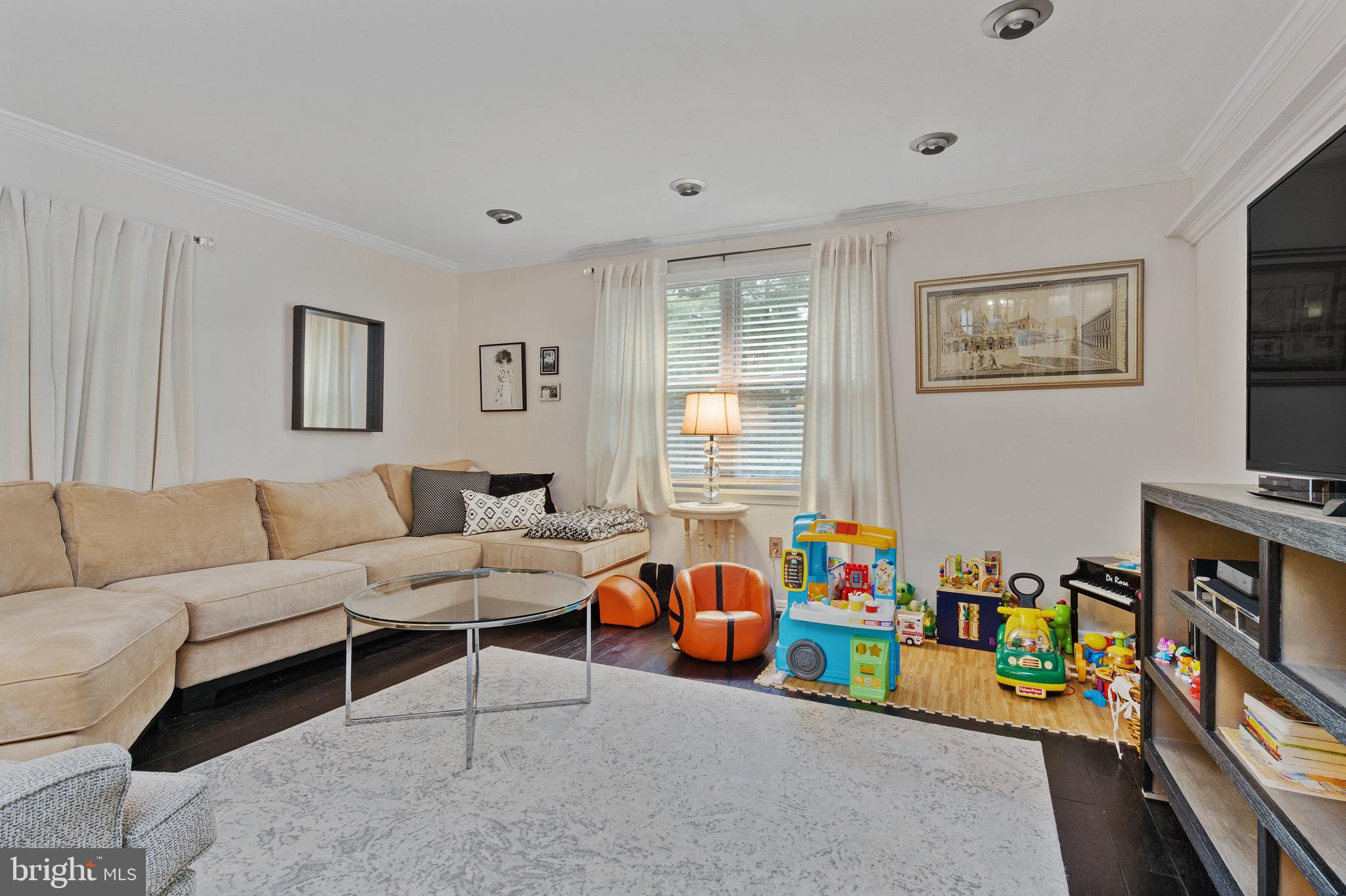 121 Lenape Road Cherry Hill, NJ 08002 - Photo 14 of 27 Gallery Image 14