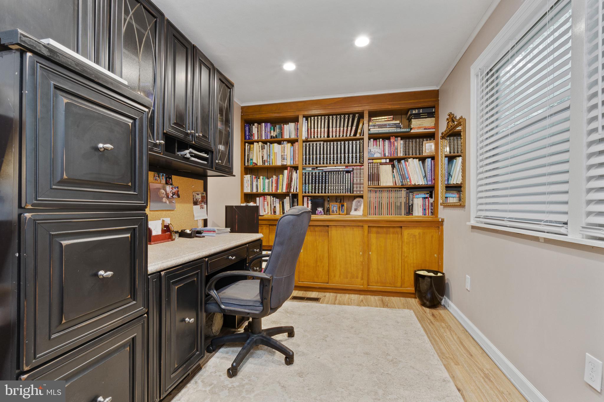 121 Lenape Road Cherry Hill, NJ 08002 - Photo 16 of 27 Gallery Image 16