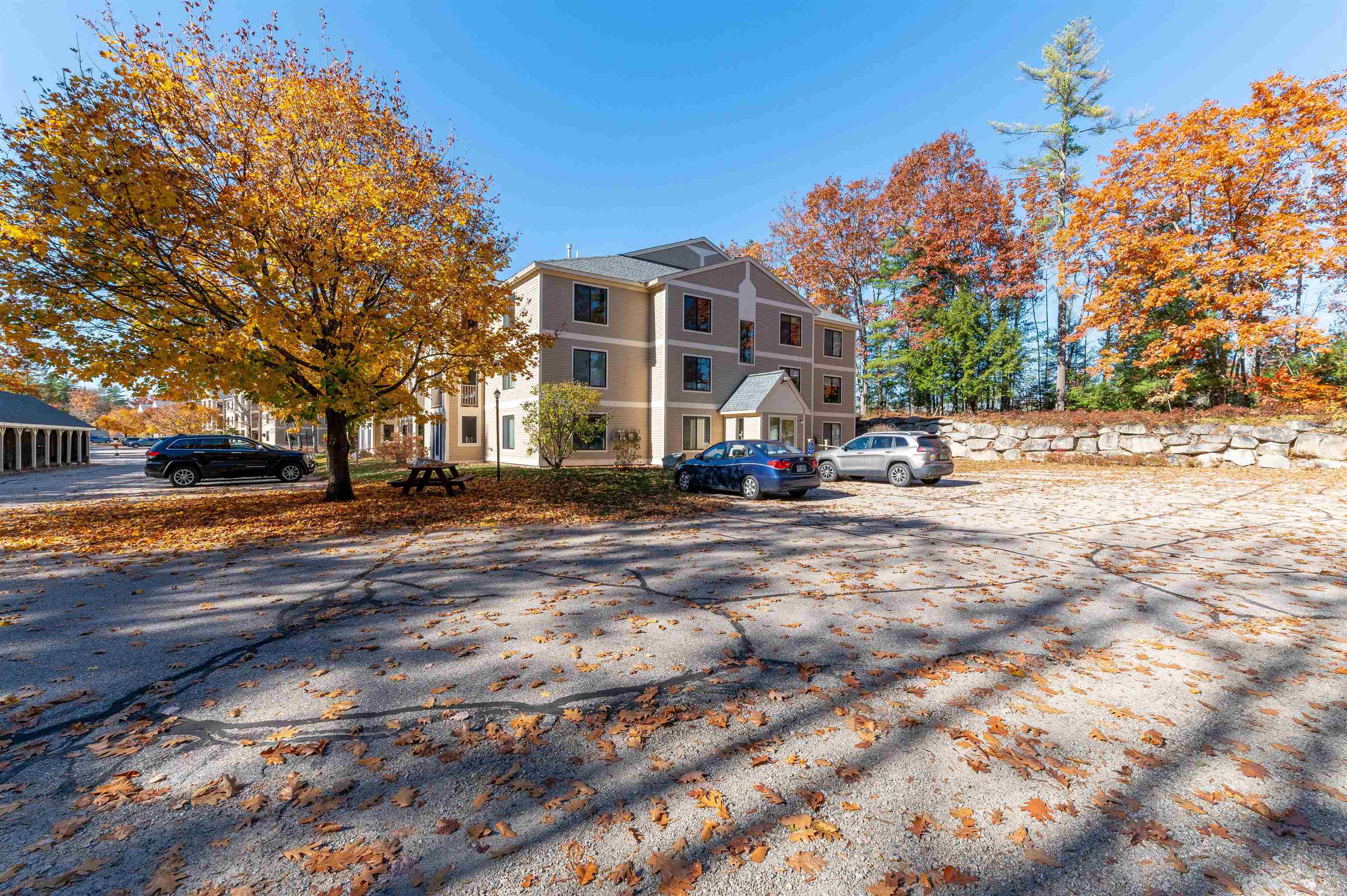 19 Saco Street, Unit 94 Conway, NH 03813 - Photo 9 of 17