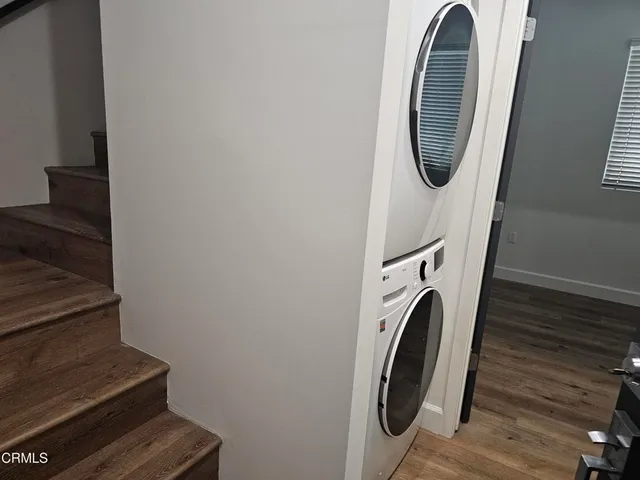 $2,650 | 14550 Burbank Boulevard, Unit 105, Sherman Oaks, CA 91411