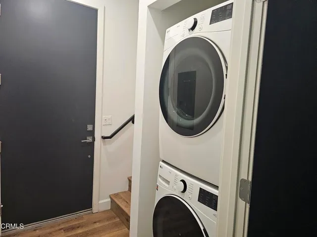 $2,650 | 14550 Burbank Boulevard, Unit 105, Sherman Oaks, CA 91411