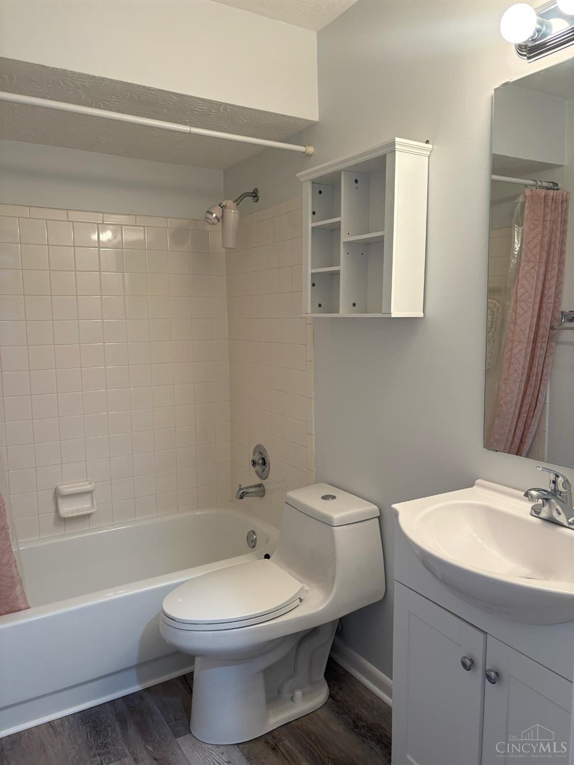 9319 Winton Road, Unit 2 Cincinnati, OH 45231 - Photo 23 of 26