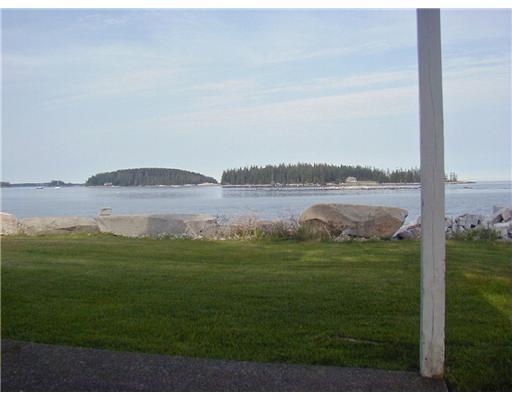 30 Mouse Island Road Tenants Harbor, ME 04860 - Photo 3 of 12 View.