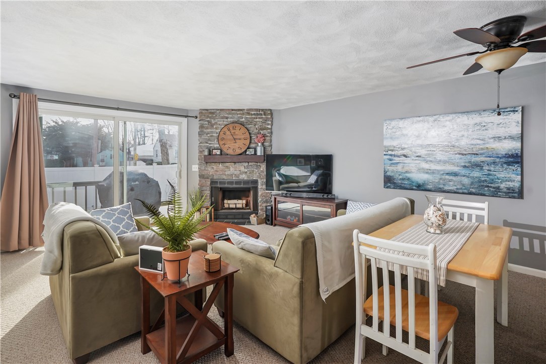 161 West Shore Road, Unit C4 Warwick, RI 02889 - Photo 3 of 14