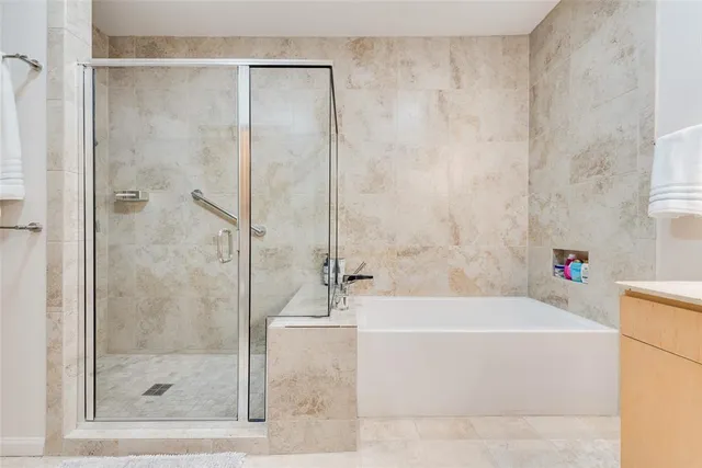 $3,500 | 4111 Gilbert Avenue, Unit 212, Dallas, TX 75219