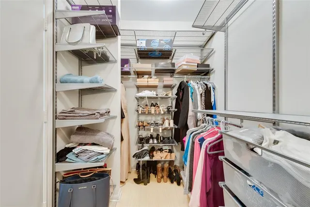 $3,500 | 4111 Gilbert Avenue, Unit 212, Dallas, TX 75219