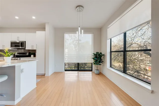 $3,500 | 4111 Gilbert Avenue, Unit 212, Dallas, TX 75219