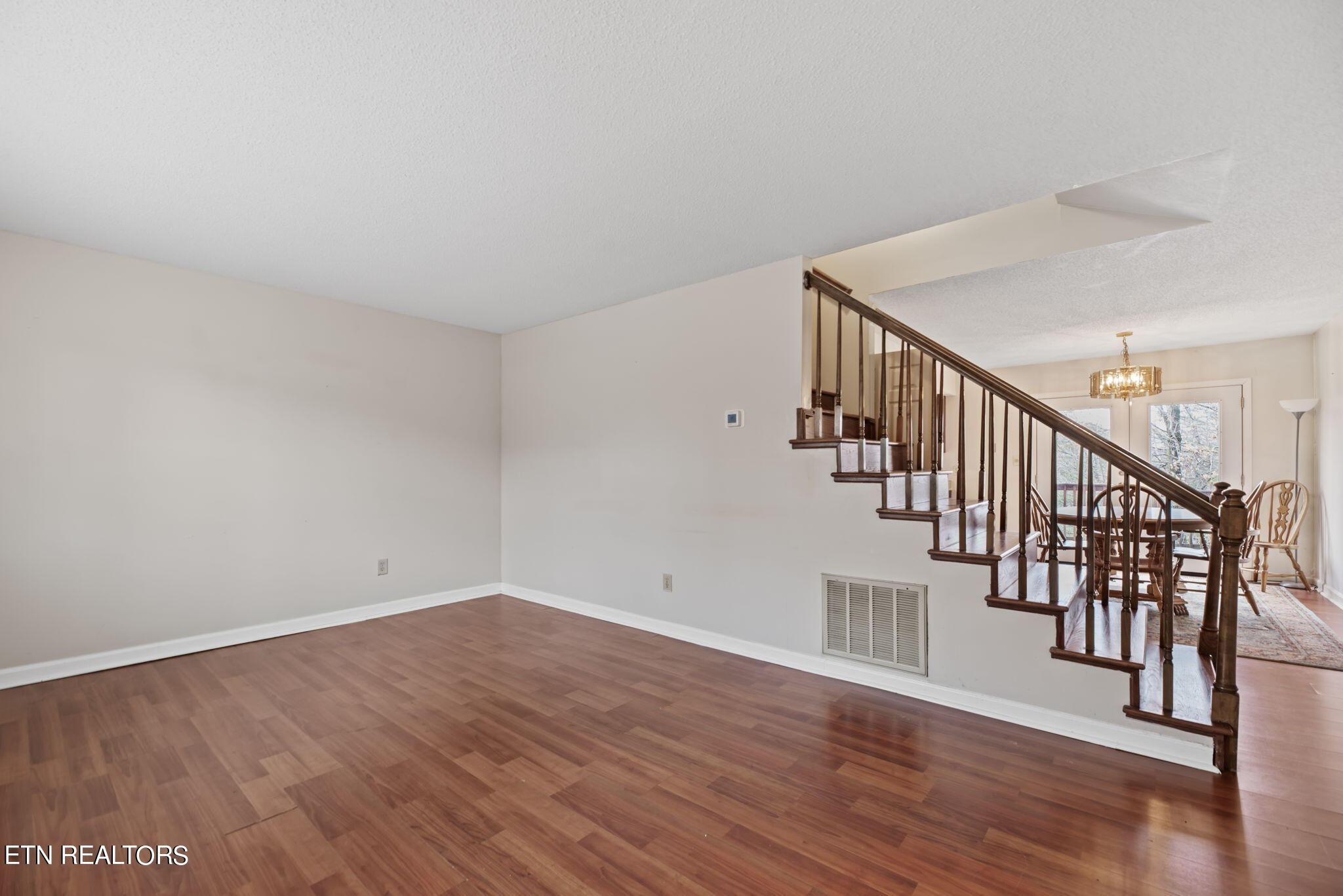 105 High Point Lane Oak Ridge, TN 37830 - Photo 4 of 21