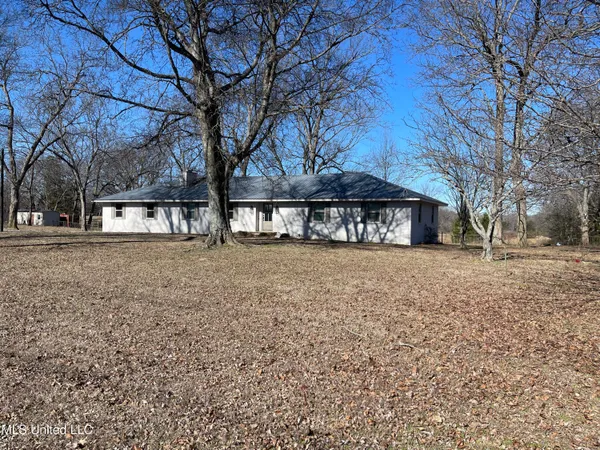 $339,000 | 7485 Highway 4, Senatobia, MS 38668