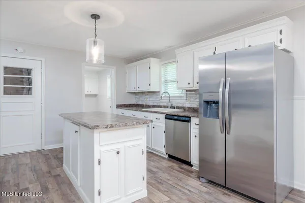 $339,000 | 7485 Highway 4, Senatobia, MS 38668
