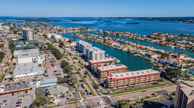 $3,900 | 105 Island Way, Unit 146, Clearwater Beach, FL 33767
