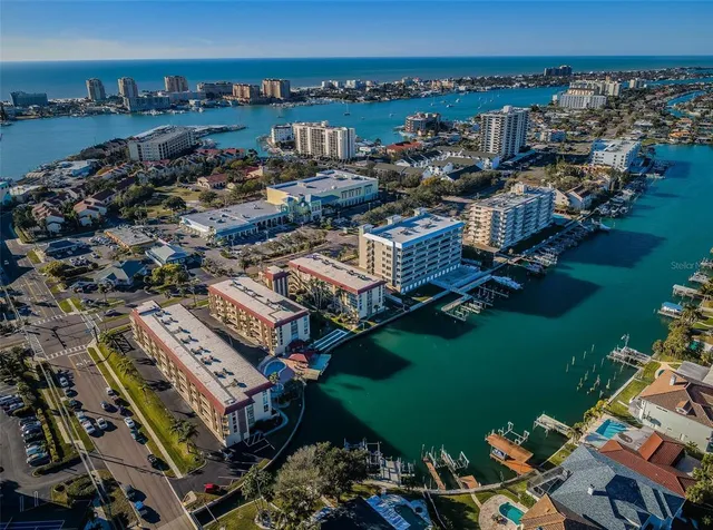 $3,900 | 105 Island Way, Unit 146, Clearwater Beach, FL 33767