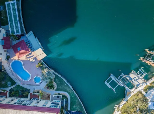 $3,900 | 105 Island Way, Unit 146, Clearwater Beach, FL 33767