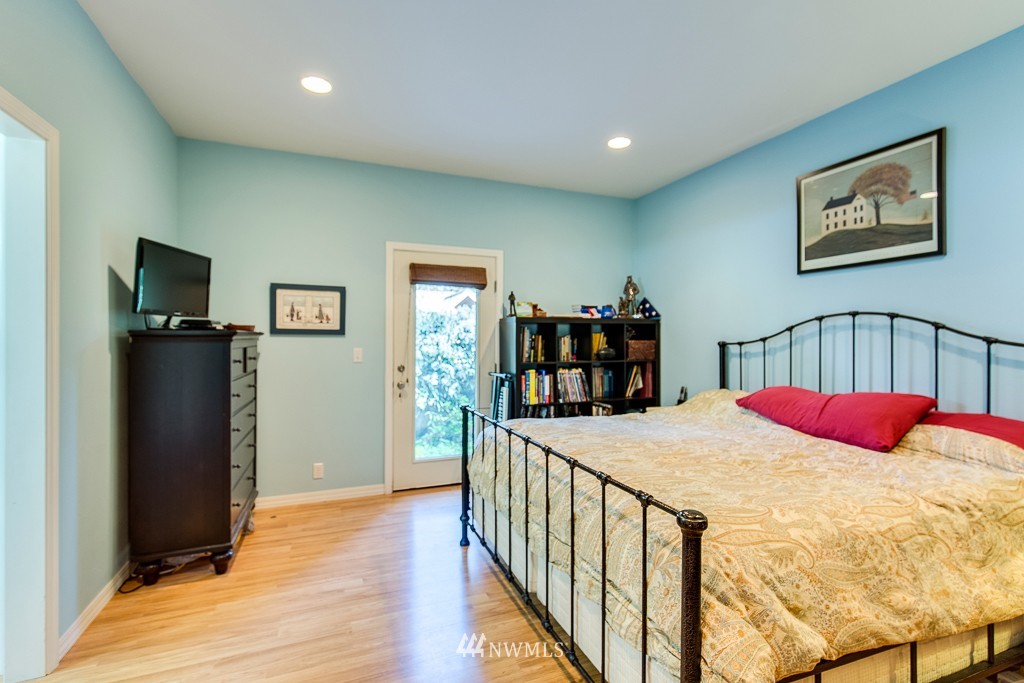 1706 Northeast Jacobson Road Poulsbo, WA 98370 - Photo 22 of 23 Gallery Image 22