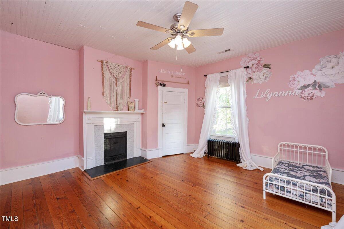 26 Oak Street Roxboro, NC 27573 - Photo 35 of 56 36-- 70