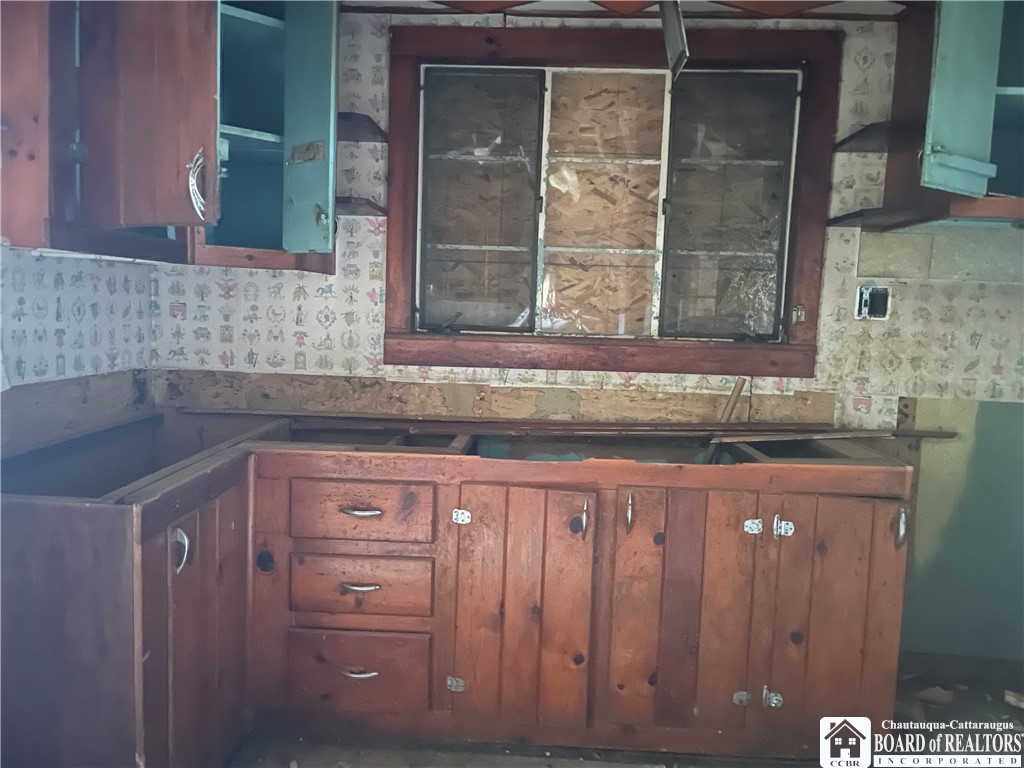 1849 South Maple Avenue Busti, NY 14710 - Photo 20 of 21 Kitchen