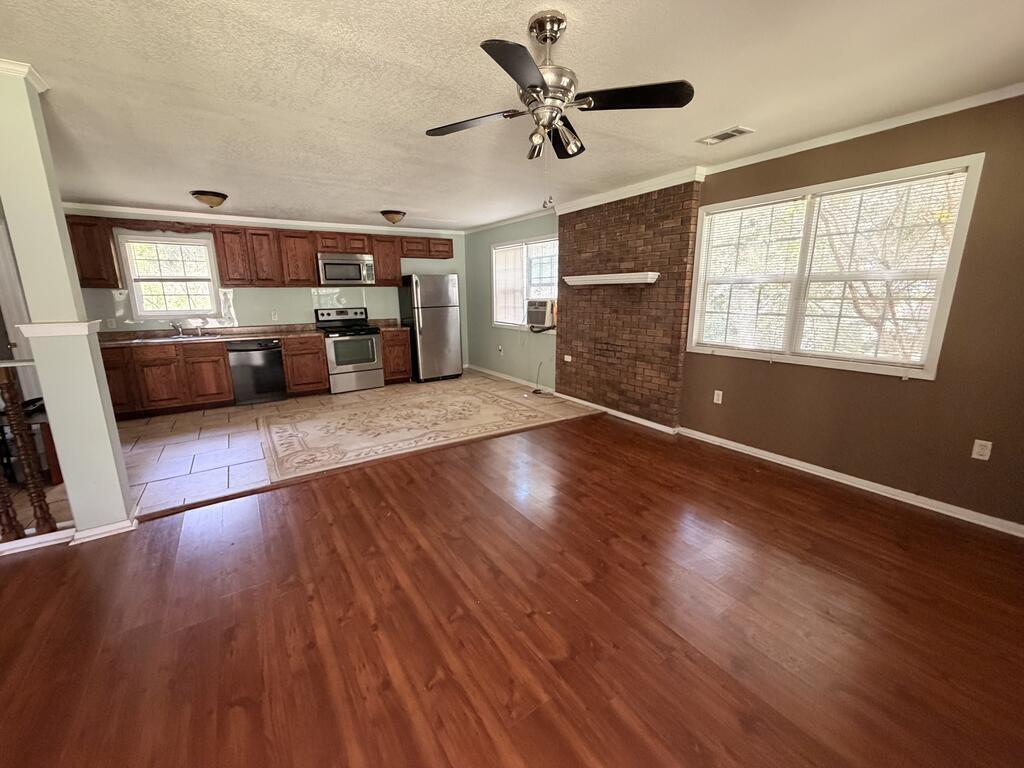 12 Sharon Moss Road Laurel, MS 39443 - Photo 5 of 21 Gallery Image 5