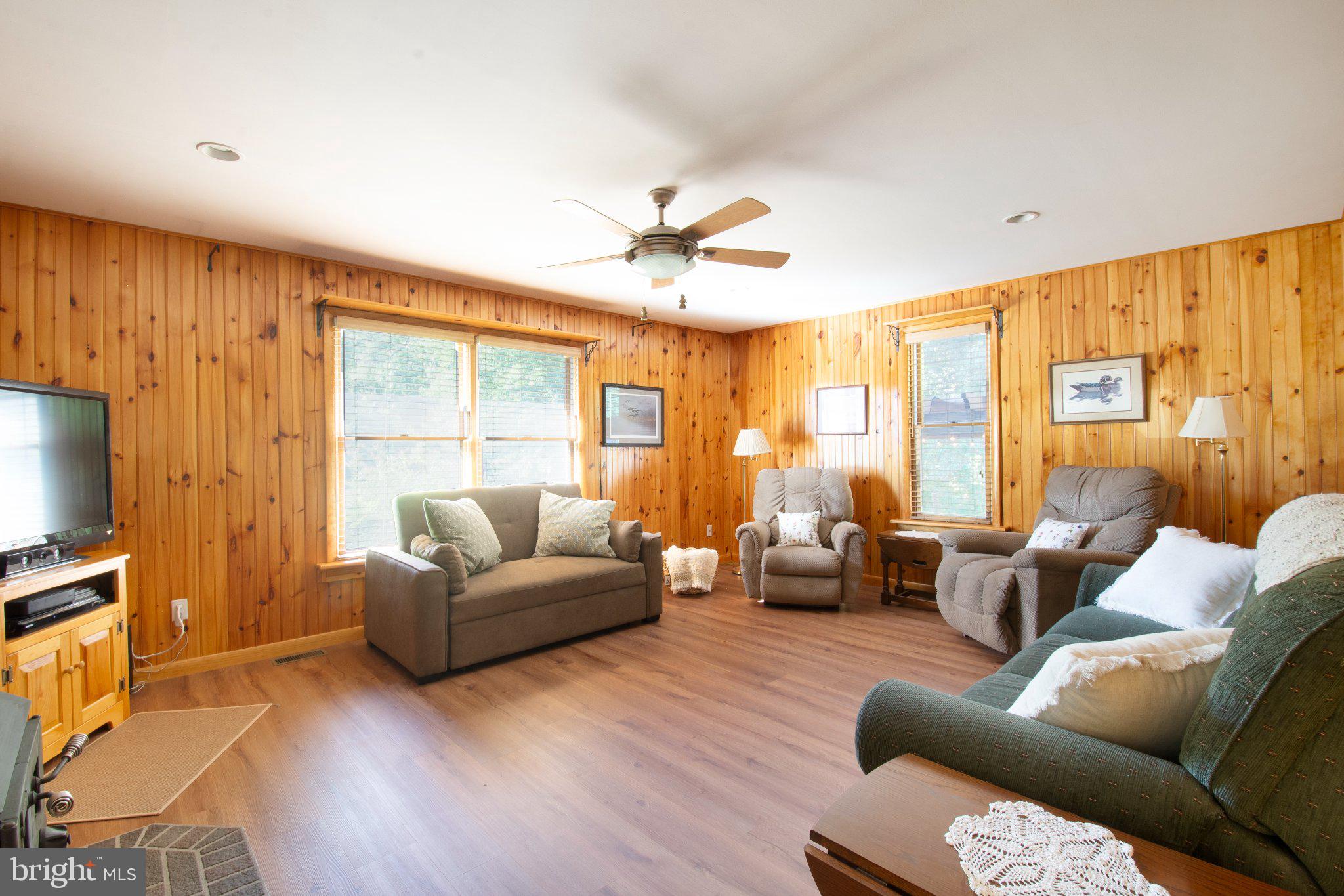 2148 Marshyhope Road Felton, DE 19943 - Photo 9 of 31 Cozy retreat with warm wood accents.