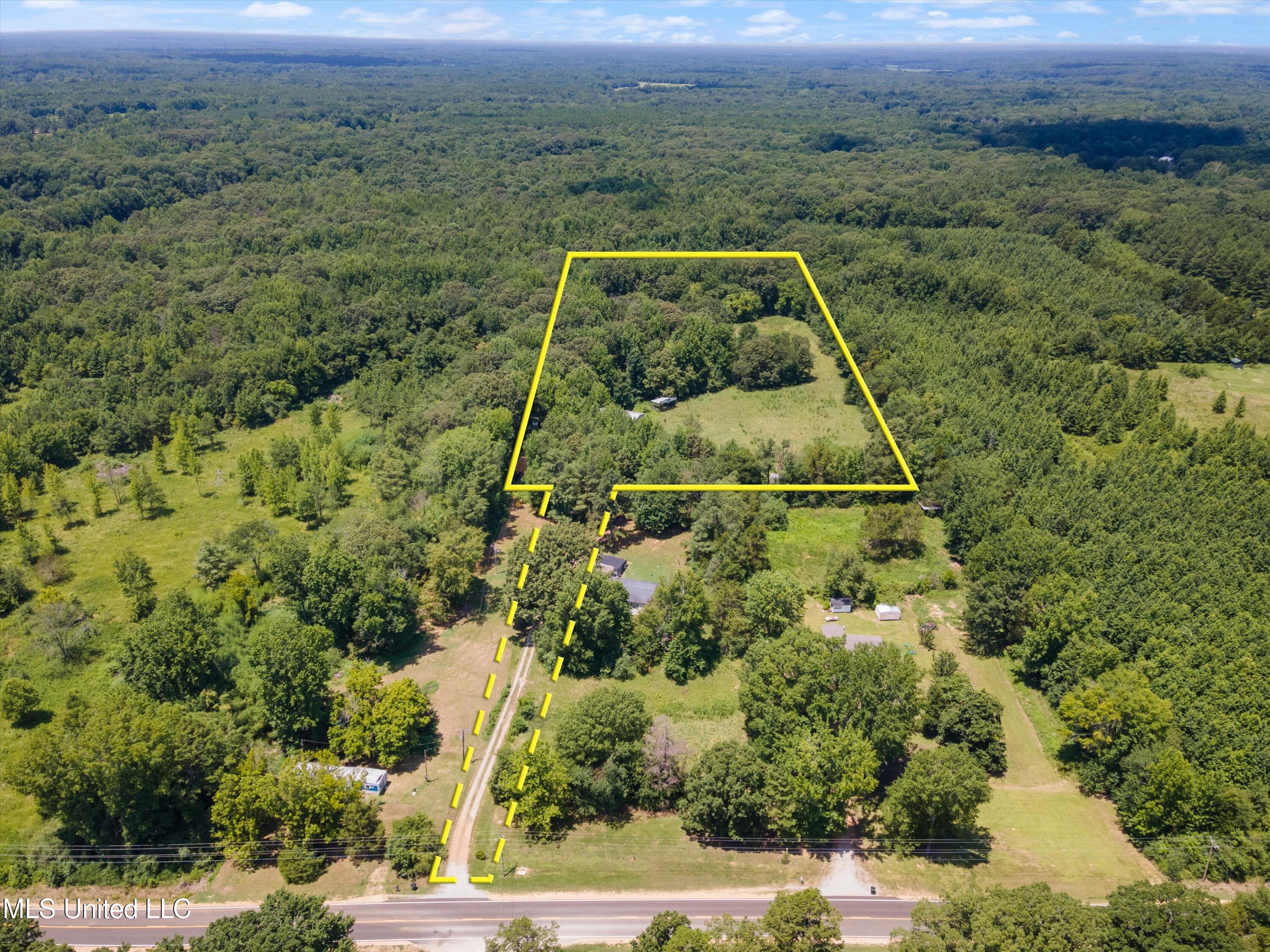 1102 South Red Banks Road Holly Springs, MS 38635 - Photo 15 of 21 17-DJI_0367