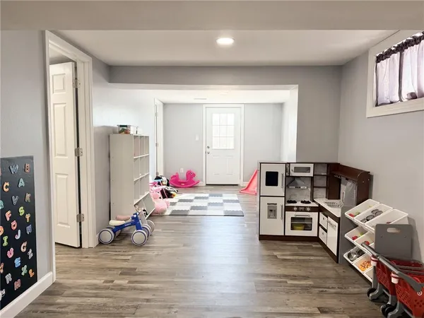 $325,000 | 810 Town And Country Lane, Trenton, MO 64683
